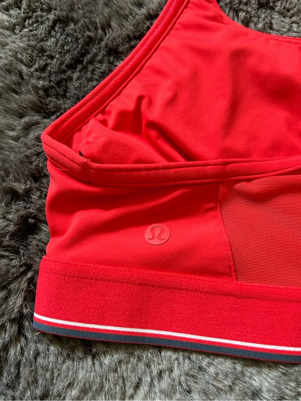 lululemon athletica excellent only
